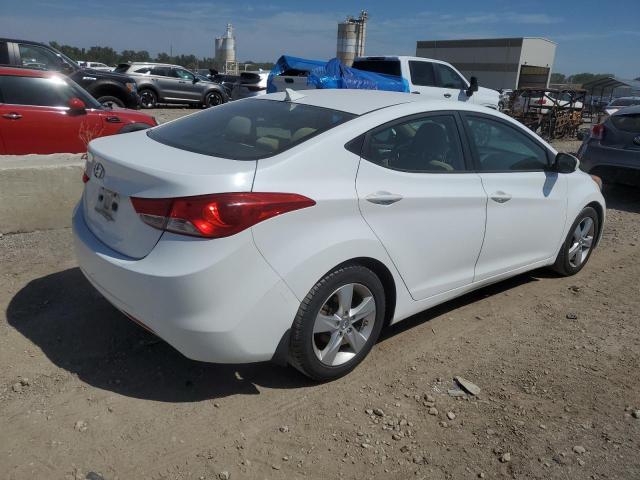 5NPDH4AE8DH271196 - 2013 HYUNDAI ELANTRA GLS WHITE photo 3