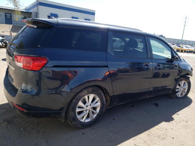 KNDMB5C17H6308689 - 2017 KIA SEDONA LX GRAY photo 3