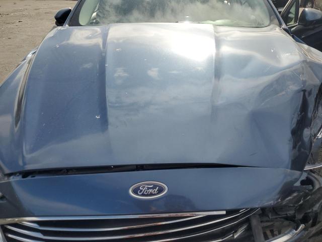 3FA6P0HD0KR216761 - 2019 FORD FUSION SE BLUE photo 11