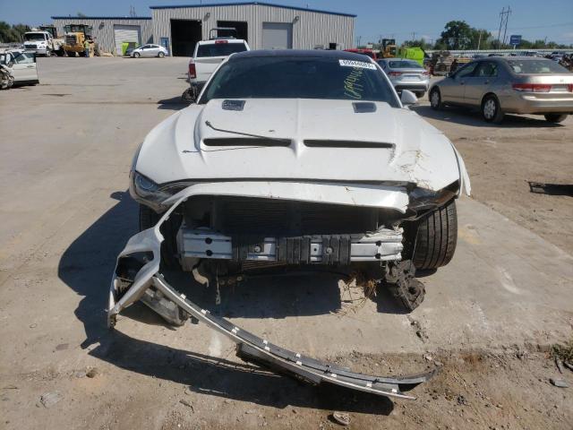 1FA6P8TH1J5138047 - 2018 FORD MUSTANG WHITE photo 5