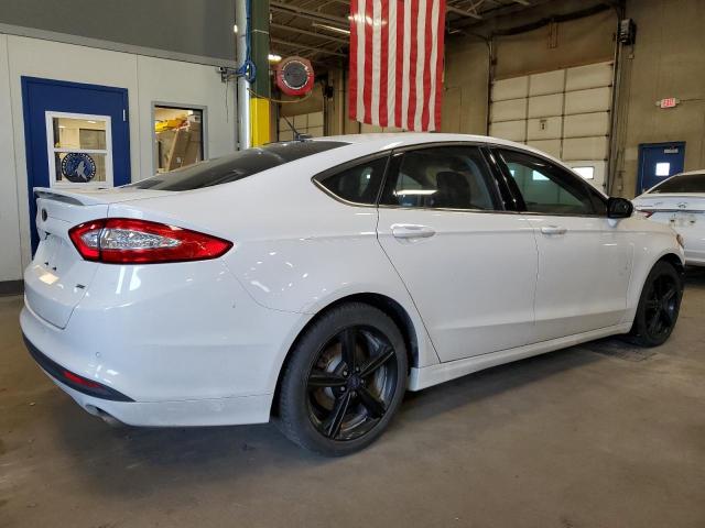 3FA6P0H72GR259144 - 2016 FORD FUSION SE WHITE photo 3