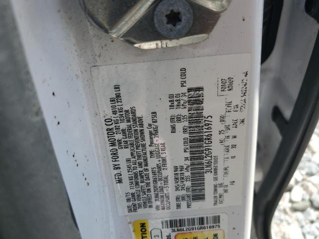 3LN6L2G91GR616975 - 2016 LINCOLN MKZ WHITE photo 12