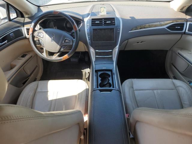3LN6L2G91GR616975 - 2016 LINCOLN MKZ WHITE photo 8