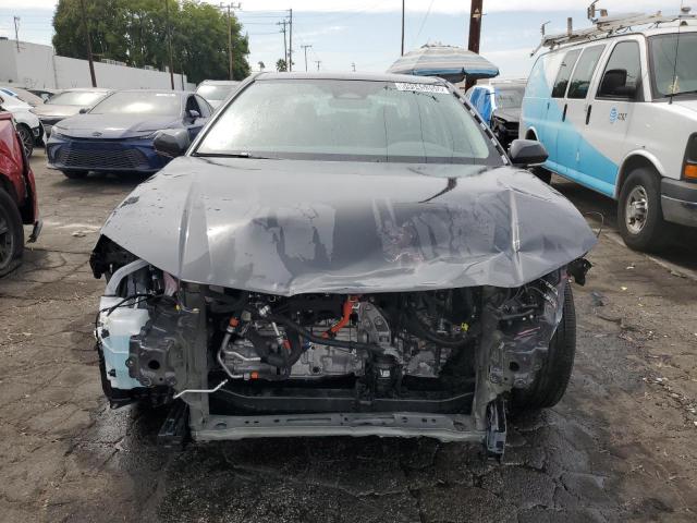 4T1DAACK5SU147407 - 2025 TOYOTA CAMRY XSE GRAY photo 5