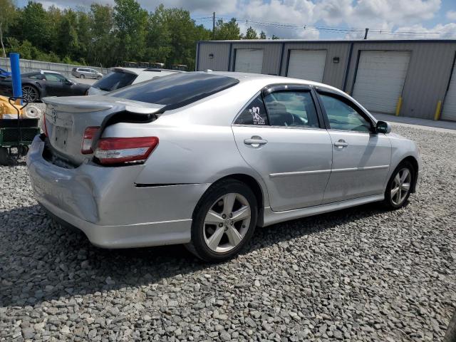 4T1BF3EK3BU151330 - 2011 TOYOTA CAMRY BASE 银色 照片 3