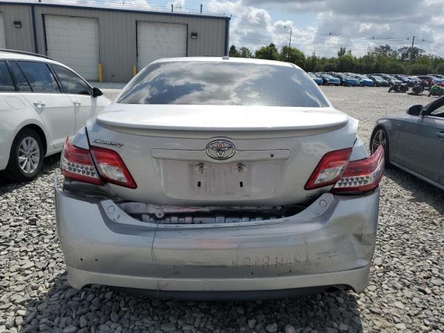 4T1BF3EK3BU151330 - 2011 TOYOTA CAMRY BASE 银色 照片 6
