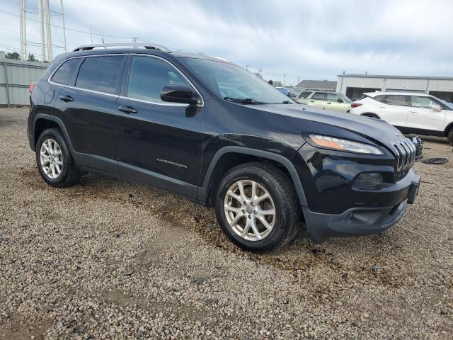 1C4PJMCS2HD238050 - 2017 JEEP CHEROKEE LATITUDE BLACK photo 4