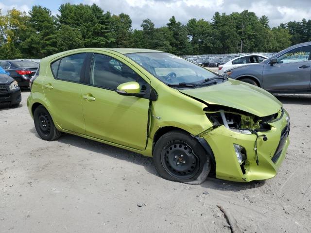 JTDKDTB37F1103070 - 2015 TOYOTA PRIUS C GREEN photo 4