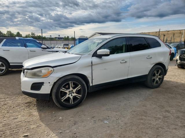 2012 VOLVO XC60 T6, 