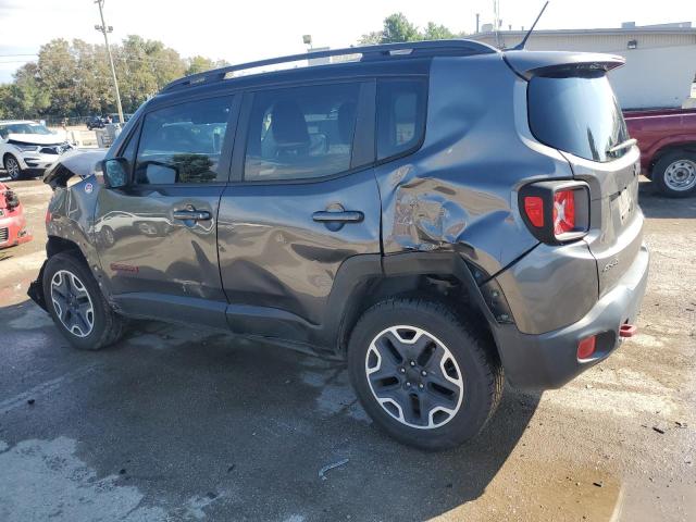 ZACCJBCTXGPC75875 - 2016 JEEP RENEGADE TRAILHAWK GRAY photo 2