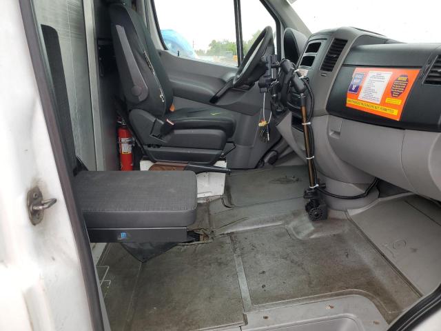 WD3PE8DE5E5821975 - 2014 MERCEDES-BENZ SPRINTER 2500 أبيض صورة 10