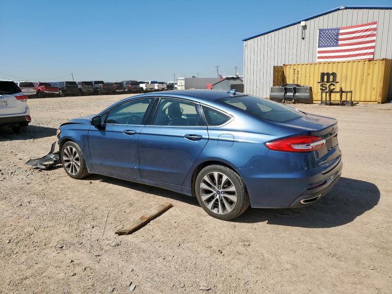 3FA6P0T99KR260843 - 2019 FORD FUSION SE BLUE photo 2