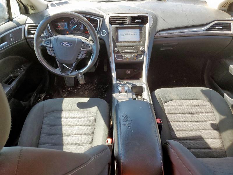 3FA6P0T99KR260843 - 2019 FORD FUSION SE BLUE photo 8