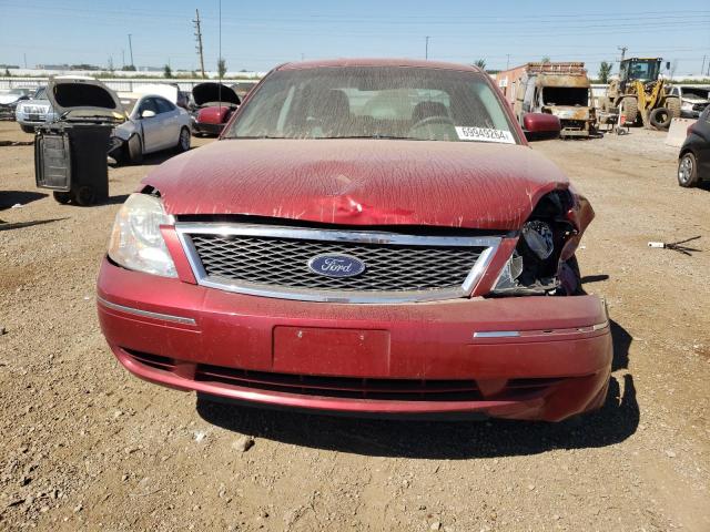 1FAFP23155G131077 - 2005 FORD FIVE HUNDR SE RED photo 5