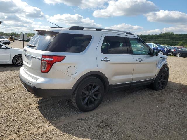 1FMHK8D8XBGA70865 - 2011 FORD EXPLORER XLT Արծաթագույն լուսանկար 3