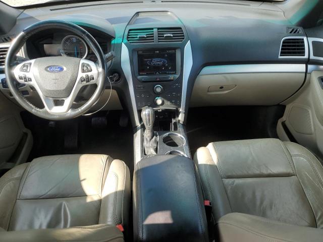 1FMHK8D8XBGA70865 - 2011 FORD EXPLORER XLT Արծաթագույն լուսանկար 8