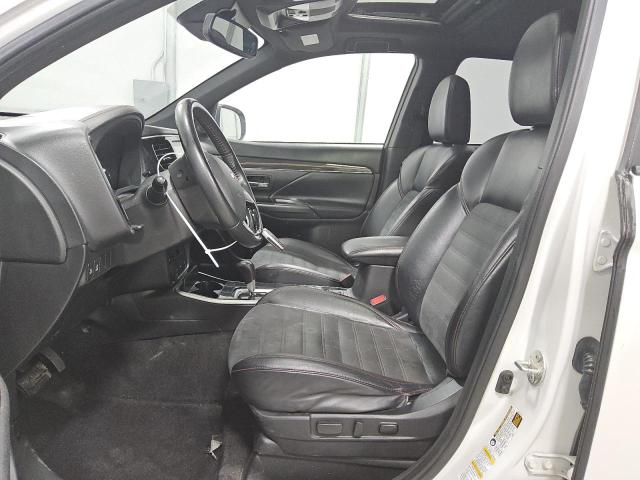 JA4AZ3A38LZ035688 - 2020 MITSUBISHI OUTLANDER SE WHITE photo 7