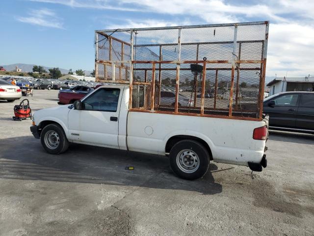 1GCCS14W6YK298663 - 2000 CHEVROLET S TRUCK S10 WHITE photo 2