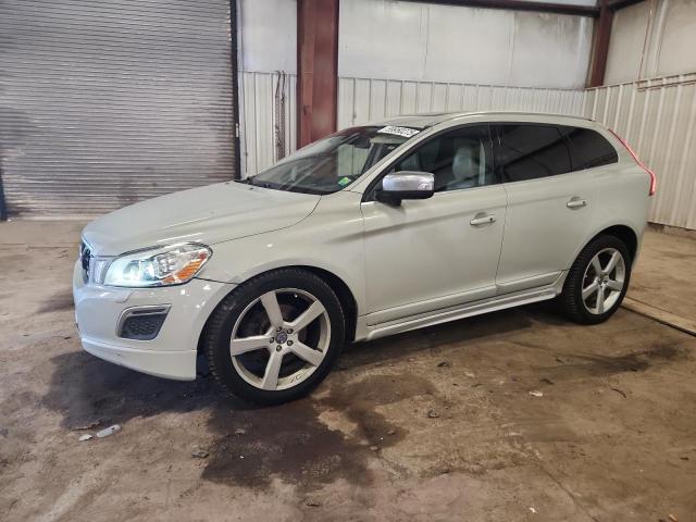 2012 VOLVO XC60 T6, 