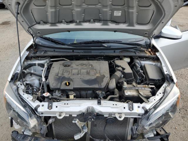 5YFBURHE7KP888790 - 2019 TOYOTA COROLLA L SILVER photo 11