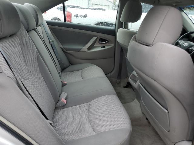 4T1BE46K09U268767 - 2009 TOYOTA CAMRY BASE SILVER photo 10