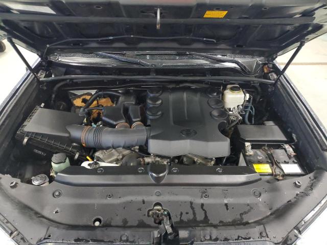 JTEBU5JR6B5065945 - 2011 TOYOTA 4RUNNER SR5 GRAY photo 12