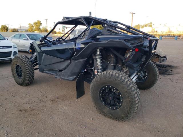 3JBVXAW2XHK001535 - 2017 CAN-AM MAVERICK X RS TURBO R BLACK photo 3