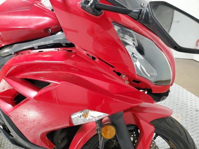 JKAEXEE1XCDA04017 - 2012 KAWASAKI EX650 EC RED photo 10