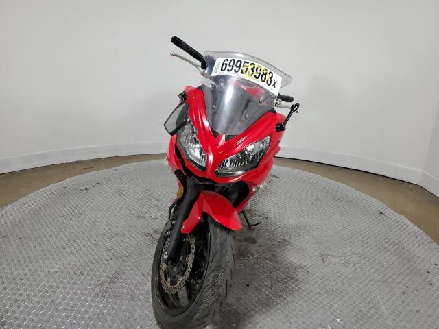 JKAEXEE1XCDA04017 - 2012 KAWASAKI EX650 EC RED photo 2