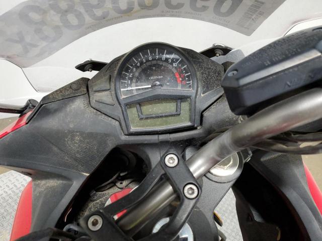 JKAEXEE1XCDA04017 - 2012 KAWASAKI EX650 EC RED photo 8