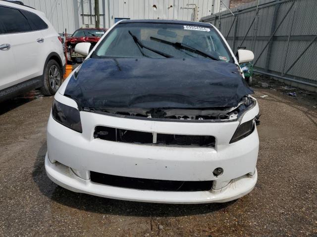 JTKDE167X90300275 - 2009 TOYOTA SCION TC 白色 照片 5