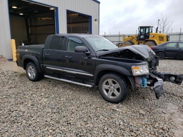 1D7HW58N28S624273 - 2008 DODGE DAKOTA QUAD LARAMIE BLACK photo 4