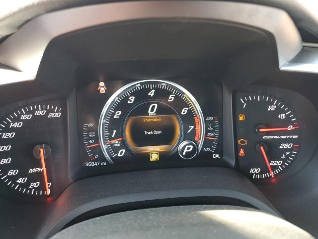 1G1YB2D71J5105935 - 2018 CHEVROLET CORVETTE STINGRAY 1LT WHITE photo 9