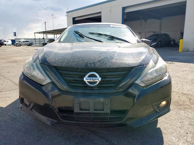 1N4AL3AP2JC281670 - 2018 NISSAN ALTIMA 2.5 BLACK photo 5