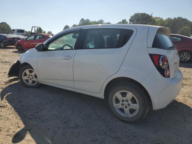 1G1JA6SH2F4217583 - 2015 CHEVROLET SONIC LS თეთრი ფოტო 2