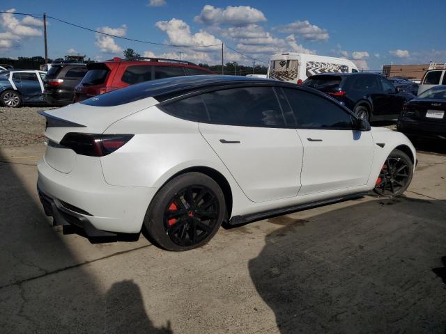 5YJ3E1EA1PF678256 - 2023 TESLA MODEL 3 白色 照片 3
