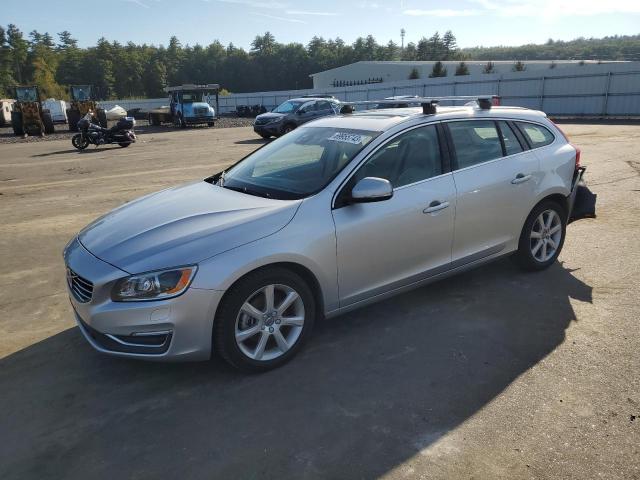 YV140MEM6G1295348 - 2016 VOLVO V60 T5 PLATINUM SILVER photo 1