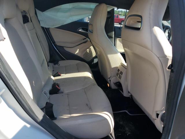 WDDSJ4GB6GN347081 - 2016 MERCEDES-BENZ CLA 250 4MATIC WHITE photo 10