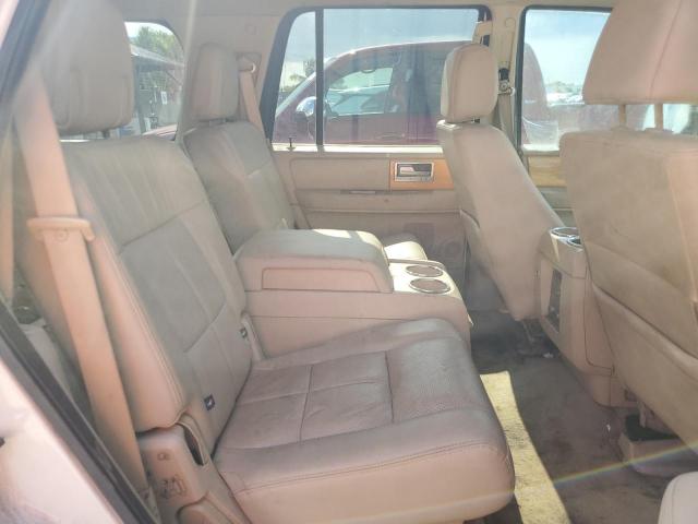 5LMFU27548LJ10130 - 2008 LINCOLN NAVIGATOR 白色 照片 10