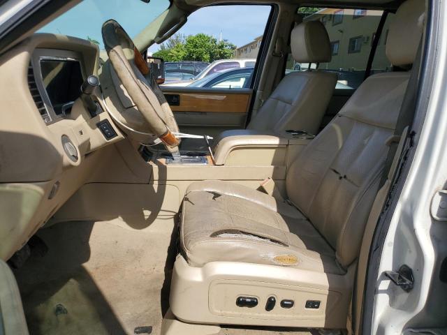 5LMFU27548LJ10130 - 2008 LINCOLN NAVIGATOR 白色 照片 7