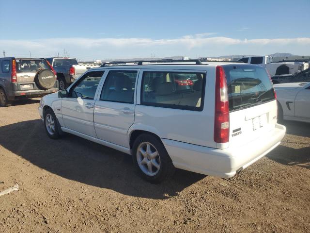 YV1LW5545W2511084 - 1998 VOLVO V70 WHITE photo 2