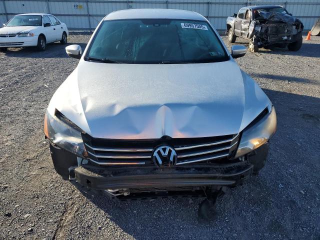 1VWAT7A30EC047206 - 2014 VOLKSWAGEN PASSAT S Argent photo 5
