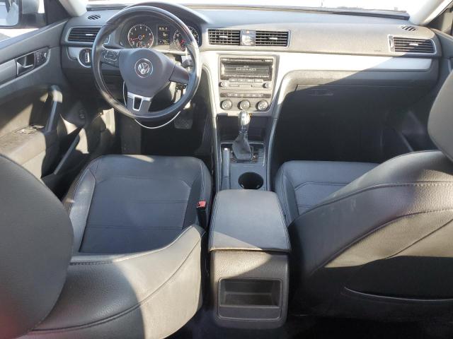 1VWAT7A30EC047206 - 2014 VOLKSWAGEN PASSAT S Argent photo 8