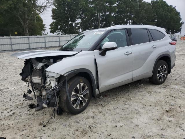 2021 TOYOTA HIGHLANDER XLE, 