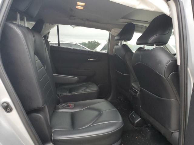 5TDGZRBH1MS544201 - 2021 TOYOTA HIGHLANDER XLE SILVER photo 11
