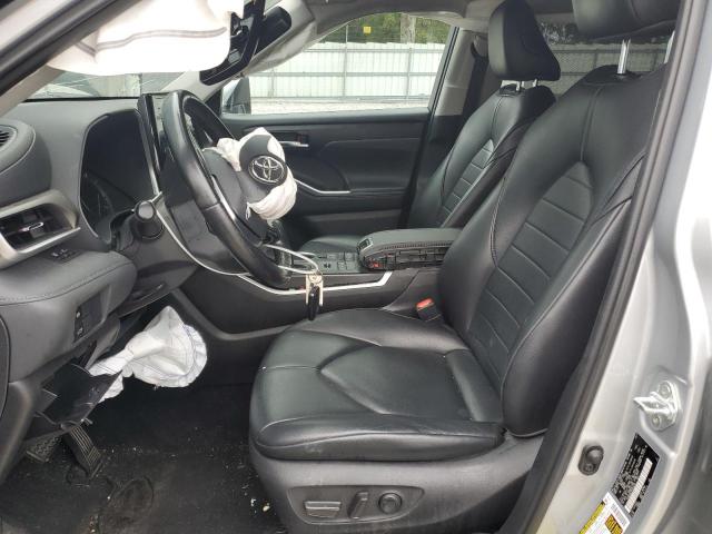 5TDGZRBH1MS544201 - 2021 TOYOTA HIGHLANDER XLE SILVER photo 7