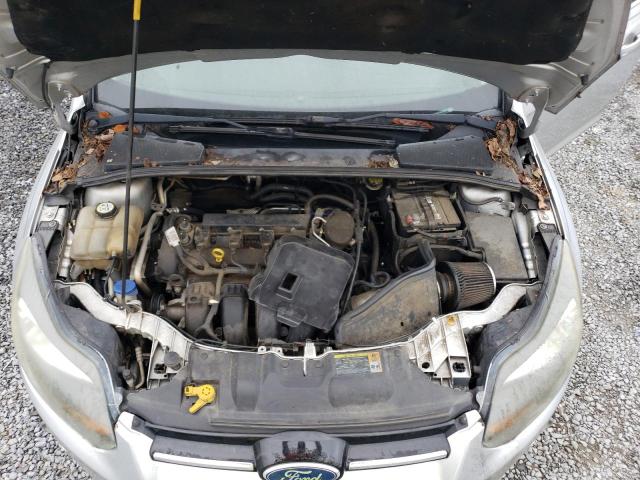 1FAHP3N24CL298930 - 2012 FORD FOCUS TITANIUM SILVER photo 11