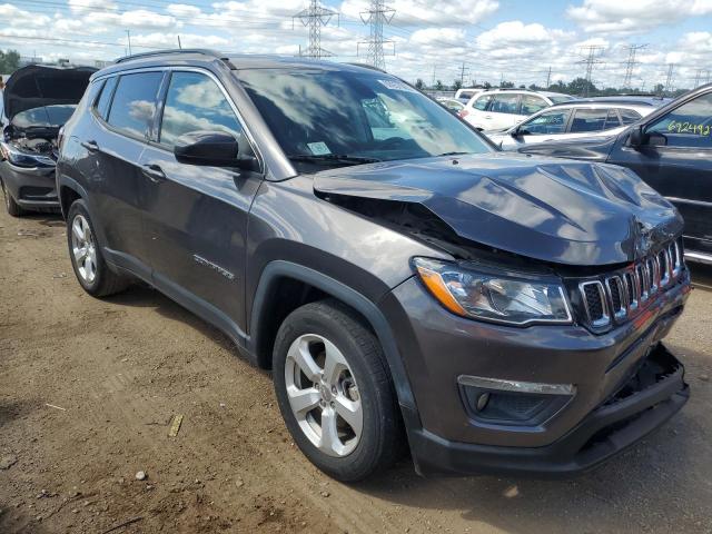 3C4NJCBB3KT677181 - 2019 JEEP COMPASS LATITUDE 黑色 照片 4