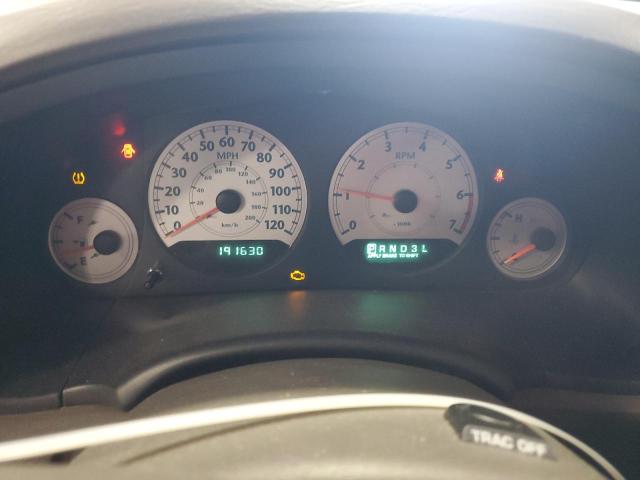 2A4GP54L56R866782 - 2006 CHRYSLER TOWN & COU TOURING WHITE photo 9