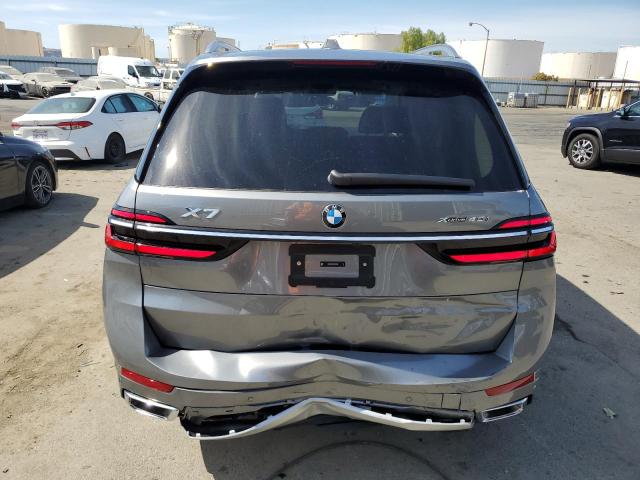 5UX23EM07R9T68609 - 2024 BMW X7 XDRIVE40I GRAY photo 6